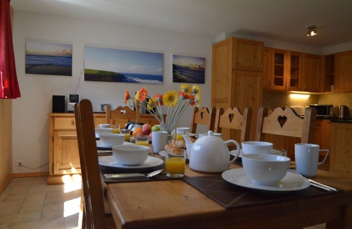 Grimentz Apartment | Platane B4, a central, spacious 4 bedroom apartment in Grimentzn