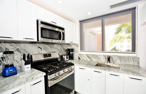 El Cortecito Condo | Playa Turquesa A-302 Premier Beachfront Ocean View 50mbps Wifi