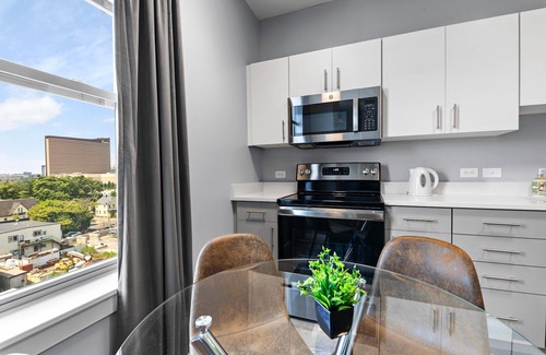 Everett Apartment | Pleasant 1BR Near Encore Boston 3509