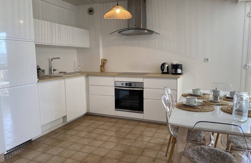 Saint-Cast-le-Guildo Apartment | Pleasant apartment with sea view in a quiet residence in Saint Cast le Guildo