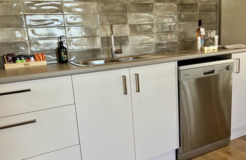 Rhyll Cottage | Pleasant Point Cottage - an exclusive Phillip Island seaside haven