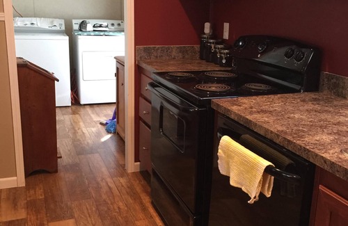 Orange Beach House | Plenty of parking. No stairs, elevators or close neighbors. Great getaway.
