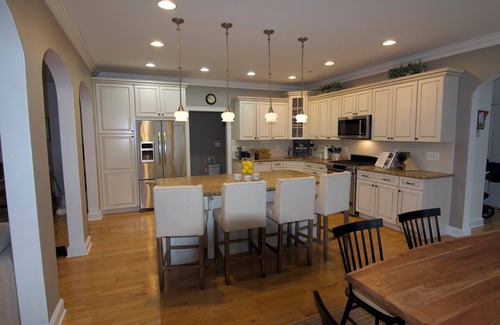 Annapolis House | Plenty of space for the whole family! Close to Stadium, USNA and Downtown