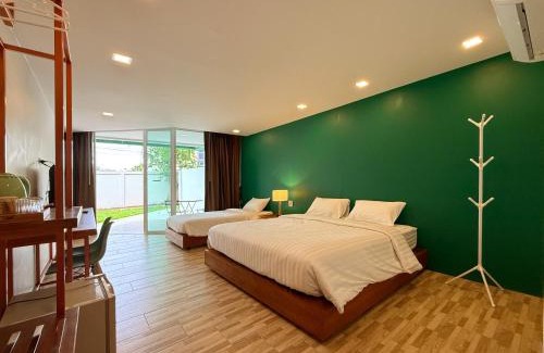 Makham Tia Hotel | Plernpetch Hotel