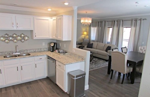 Salida Del Sol Condo | Plush gated condo w/heated pool, near Westworld