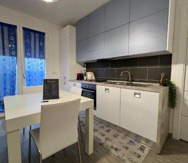 La Taulera Apartment | PM 10 Via Joan Mirò Guest House