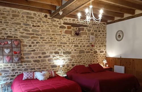 Saint-Ceneri-le-Gerei Other | Pmr cottage in the typical stone farmhouse in one of the most beautiful villages in France