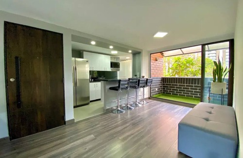 El Tesoro Apartment | Poblado Stylish Apartment