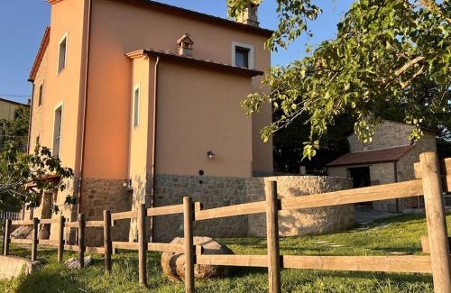 Castel del Piano Apartment | Podere degli Gnomi