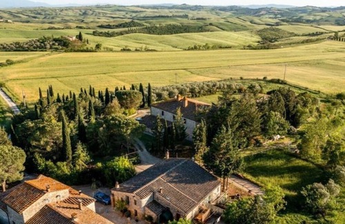 Asciano Villa | Podere Viepri: an outstanding story in the tuscan countryside