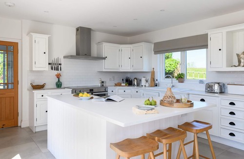 Charlestown House | Point House - sleeps 8 guests in 4 bedrooms