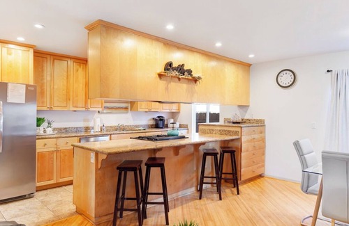 Point Loma Heights Villa | Point Loma 3 bedroom/2bath