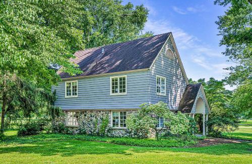 Benton Harbor House | Point O' Woods