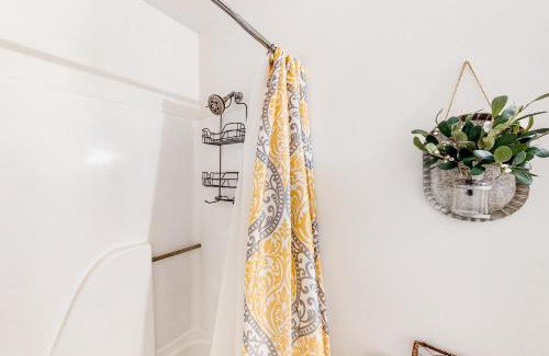 Table Rock Apartment | Pointe Royale Cute & Comfy