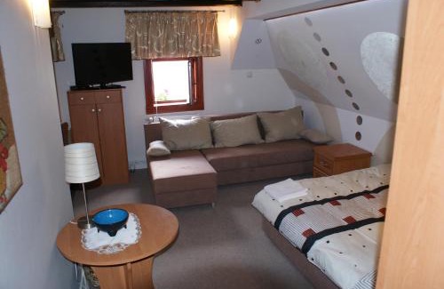 Bogatynia House | Pokoje Gościnne u Eweliny
