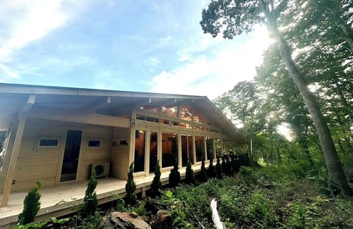 Oiwake House | Polar House Karuizawa Swan/Finnish log house adjacent to national forest