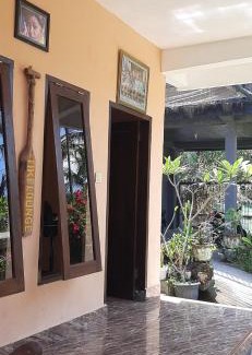 Senggigi House | POLENG HOMESTAY