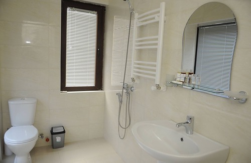 Kutaisi Hotel | Pomegranate - Double/Twin Room 1