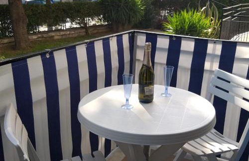 Pompei Apartment | Pompei Center Life Atmosphere