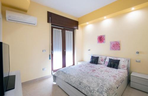 Pompei Apartment | Pompei Center Life Atmosphere
