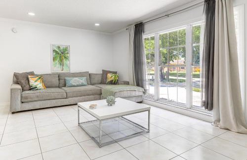 Echo Lake House | Pool at West Palm Beach Home, 2 Mi to CityPlace!