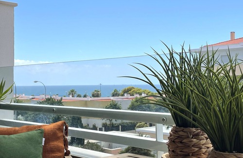 Cascais Condo | Pool & Beach | Spacious & Modern 20 min from Lisbon