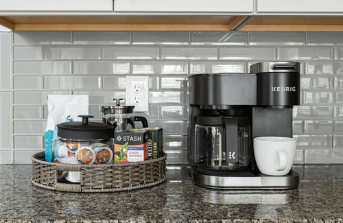 Northwest Columbus House | POOL+HOT TUB, 2 KING BEDS, OUTDOOR FIRE/OASIS, PLAYGROUND, THEATER, WORKOUT ROOM