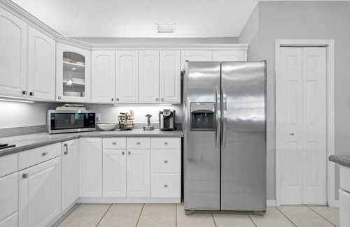 Stuart House | Pool House 1/2 Mile From Downtown Stuart