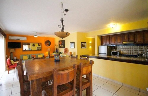 South Hotel Zone Hotel | Pool-view Inviting 2BR Condo Near the Beach with Tennis Court