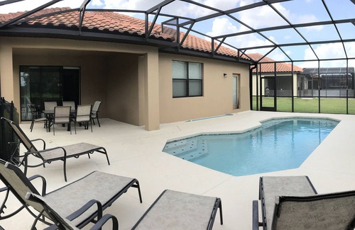 Davenport House | Pool Villa in Gated Providence Golf Resort - Golf/disney/relax