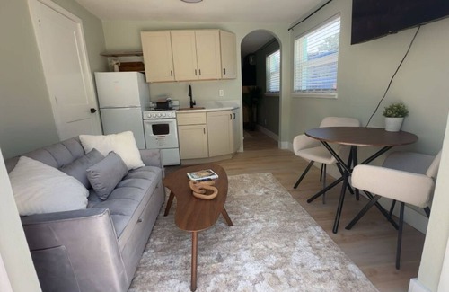 Port Orange Apartment | Poolside apartment in Port Orange