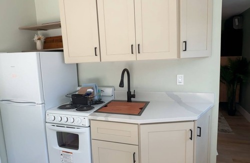 Port Orange Apartment | Poolside apartment in Port Orange