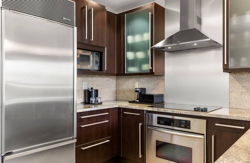 Key West Condo | Poolside Suite with Direct Pool Access