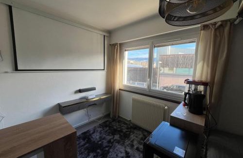 Annemasse Apartment | Pop corn Palace