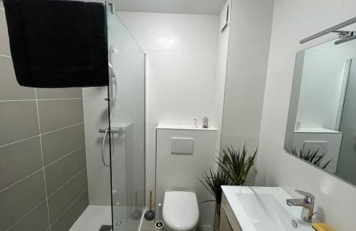 Annemasse Apartment | Pop corn Palace