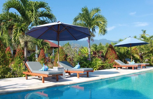 Gerokgak Villa | Popular luxury family-friendly beachfront villa with private pool, staff