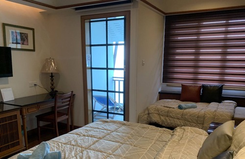 Taman Tanjung Ski Chalet | Port dickson full sea view lexis deluxe water chalet