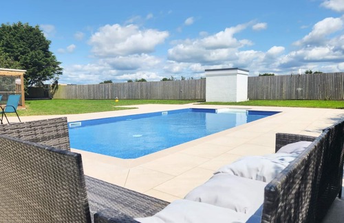 Port-Eynon Apartment | Port Eynon Suite - 1 Bedroom - Ocean Breeze