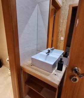 Carnaxide Apartment | Portela Business Center Carnaxide