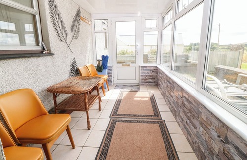 Garn Fadryn Cottage | PORTH AWYR, pet friendly, character holiday cottage in Aberdaron