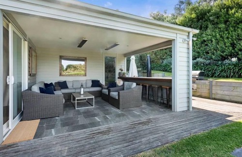 Portsea House | Portsea Opulence: 5 BR, 4 BA House in Portsea, Sleeps 14
