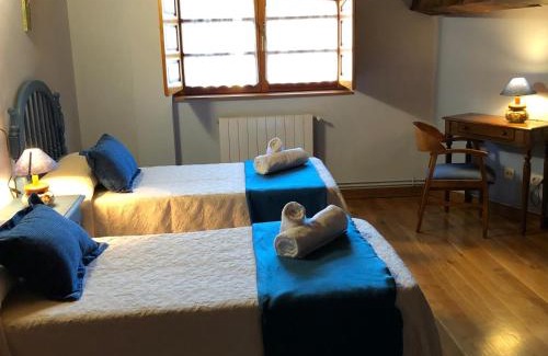 Valderredible Hotel | Posada Los Vallucos