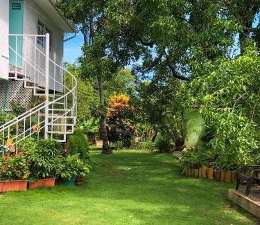 Punta Hansa Hotel | Posada Nativa Bernard Place