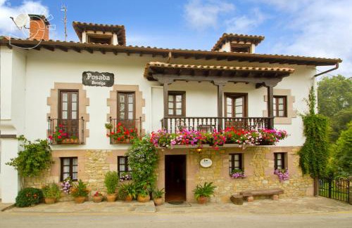 Santillana del Mar Hotel | Posada Revolgo