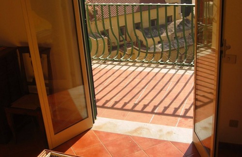 Positano City Centre House | Positano: Casa Ligea-in a beautiful old villa, in the heart of Positano