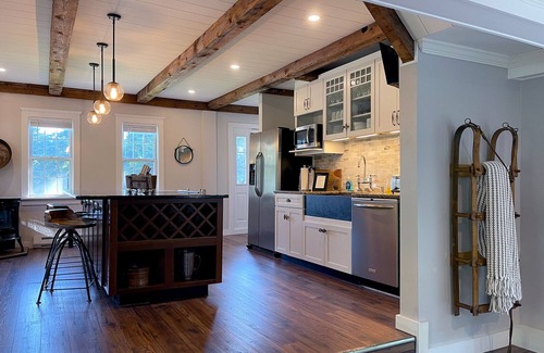 Moultonborough Other | Post & Beam Farmhouse near Lake Winni & Castle in the Clouds. Fire Pit & Bocce