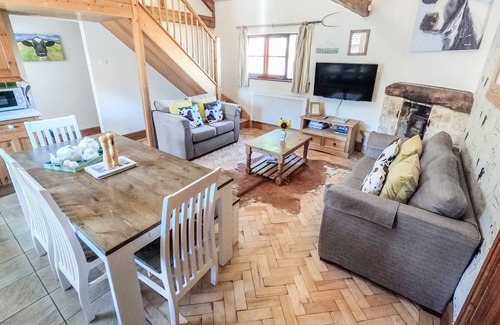 Bradford-on-Avon Other | Potato Shed | Double Room | Dog Friendly |