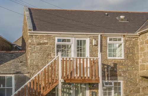 Sennen House | Potters by the Sea