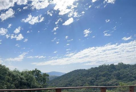 Alto Gasparinho House | Pousada Recanto das Bromélias