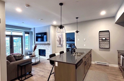 Sun Peaks House | Powder Heights Unit 20